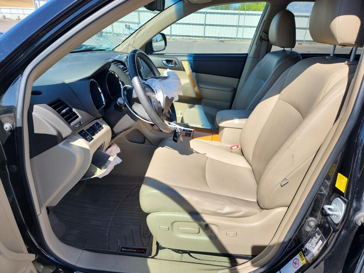 2010 Toyota Highlander Hybrid Limited VIN: JTEJW3EH8A2046633 Lot: 81251025
