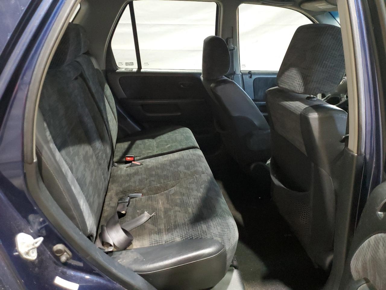 2004 Honda Cr-V Lx VIN: SHSRD78494U228414 Lot: 83955495