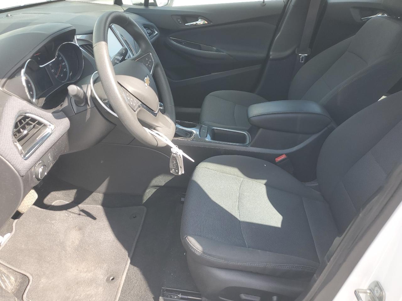 2017 Chevrolet Cruze Lt VIN: 1G1BE5SM0H7250079 Lot: 84390675