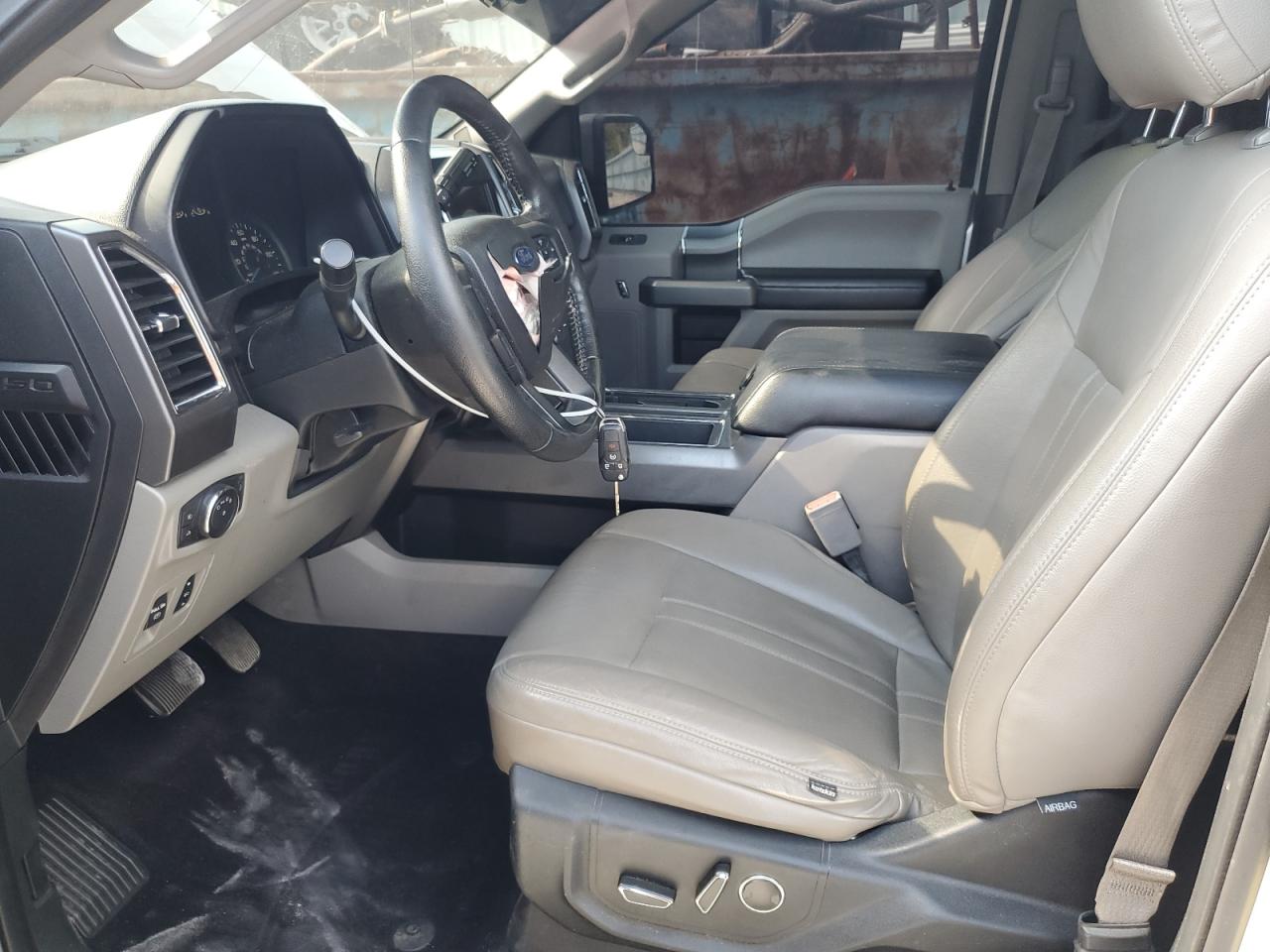 2016 Ford F150 Supercrew VIN: 1FTEW1EP1GFC38463 Lot: 81213675