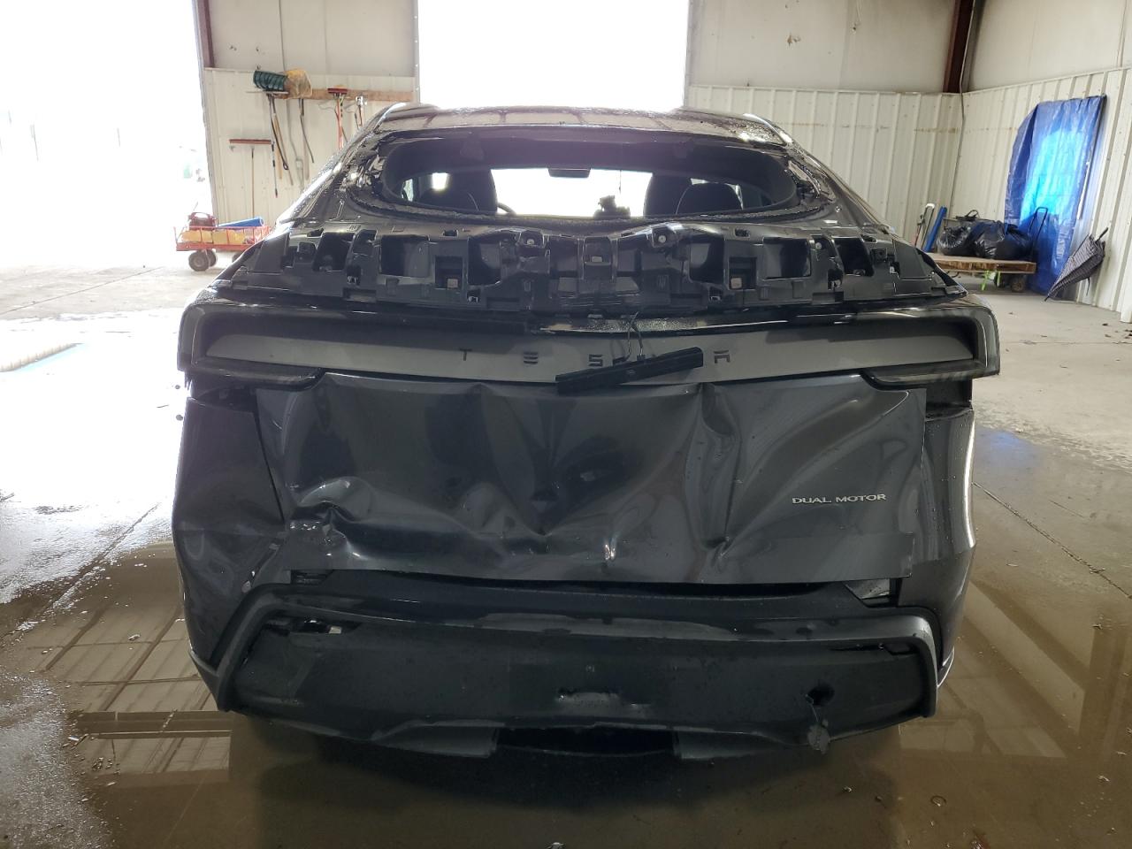 2026 Tesla Model Y VIN: 7SAYGDEE2TA384993 Lot: 84290125