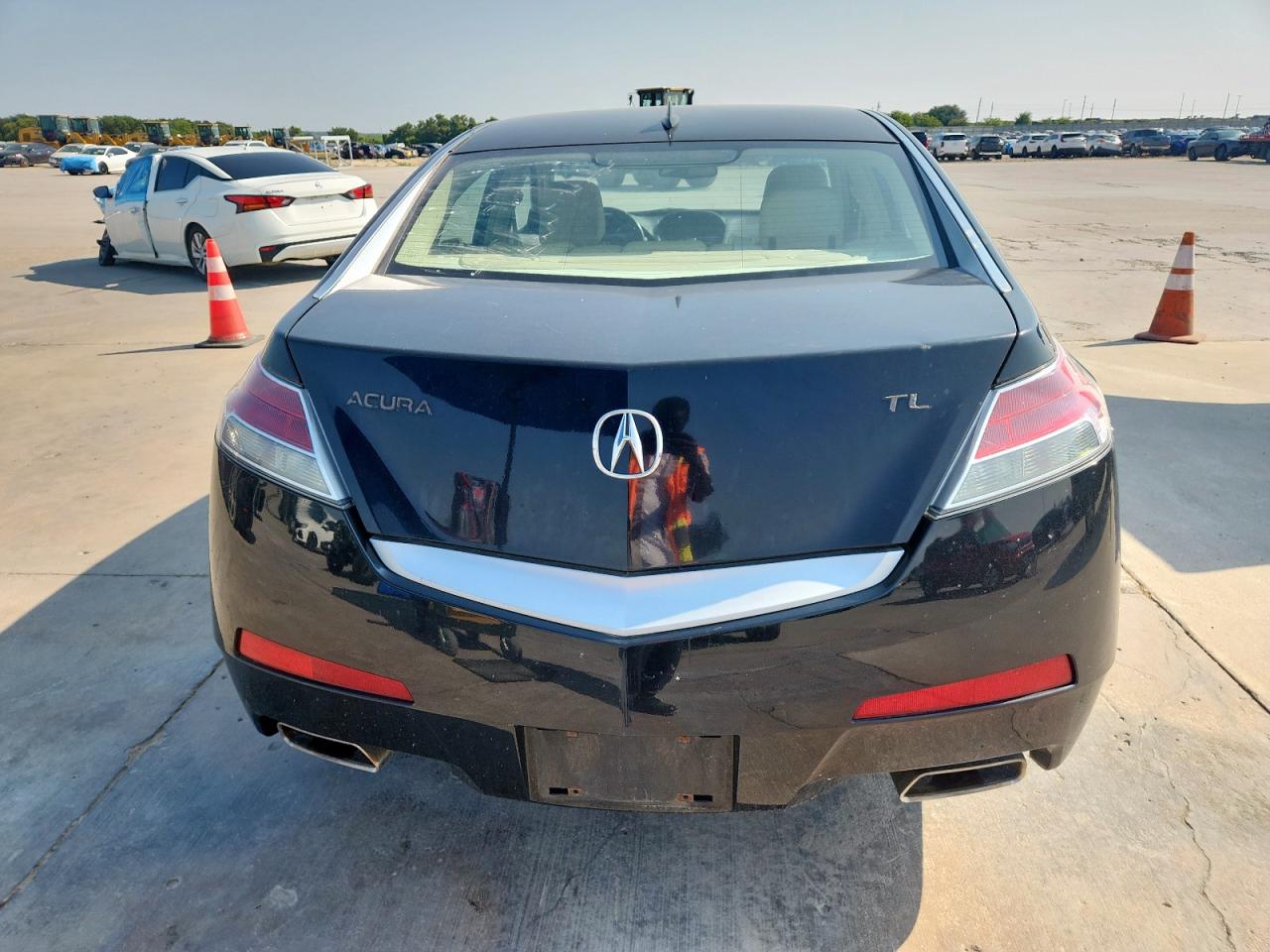 2010 Acura Tl VIN: 19UUA8F23AA023811 Lot: 71790025