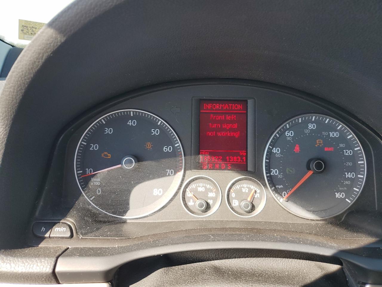 2008 Volkswagen Rabbit VIN: WVWBA71K18W206483 Lot: 70593945