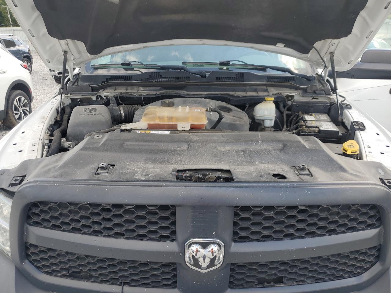 car-image car-image