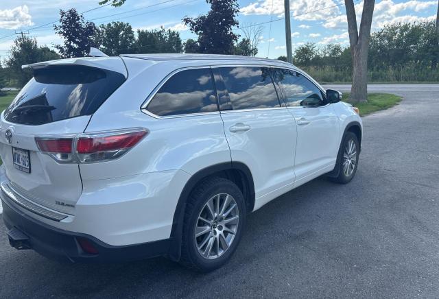 2016 TOYOTA HIGHLANDER XLE  