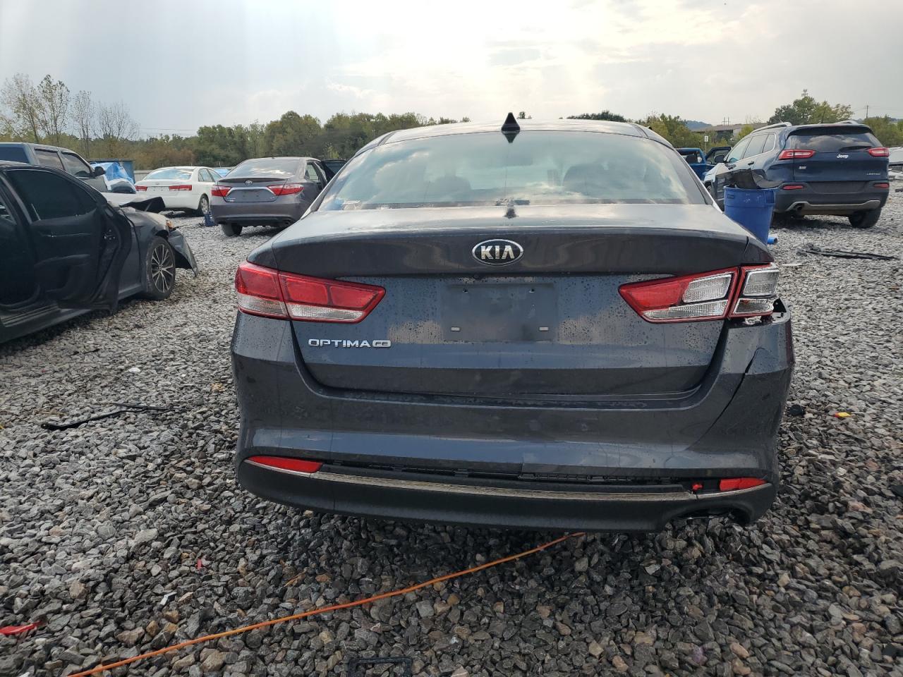 2017 Kia Optima Lx VIN: 5XXGT4L34HG128772 Lot: 81617385