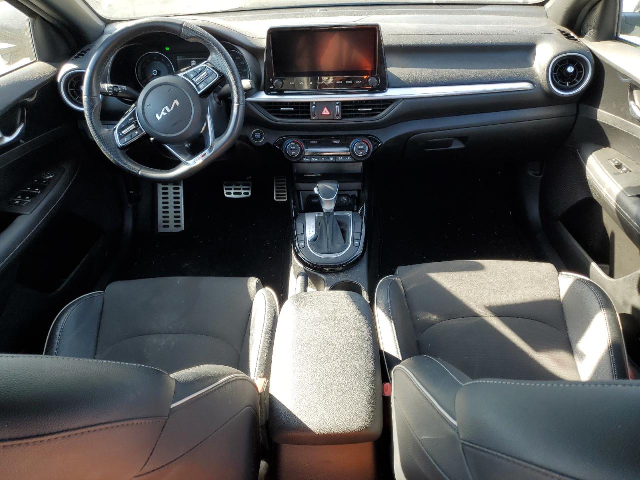 2022 Kia Forte Gt Line VIN: 3KPF54AD2NE490590 Lot: 71159845