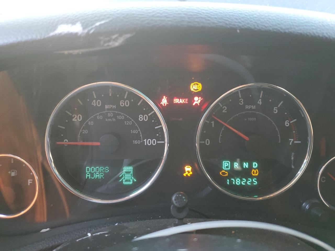 2011 Jeep Wrangler Unlimited Sahara VIN: 1J4BA5H12BL527906 Lot: 80672635