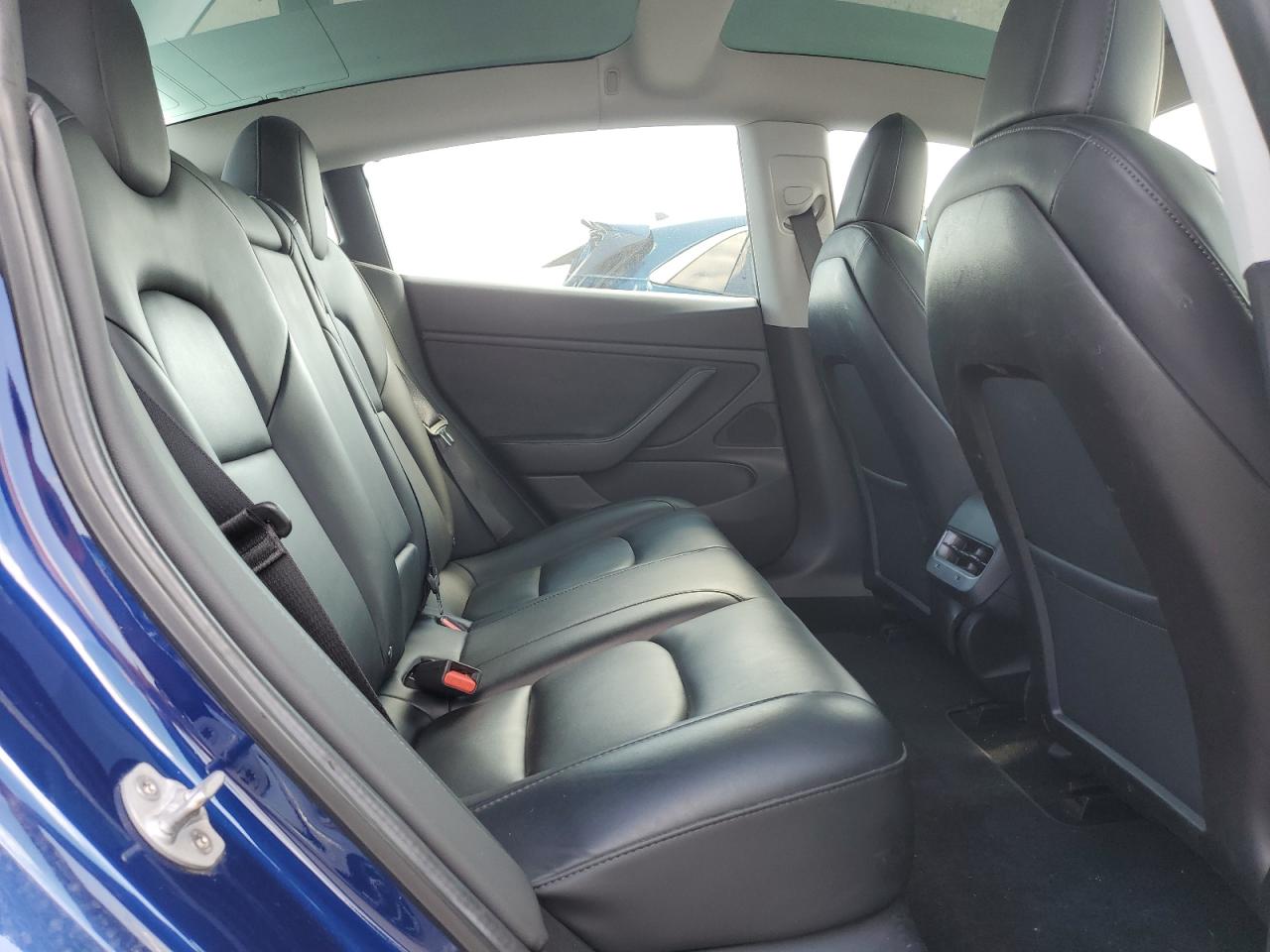 2020 Tesla Model 3 VIN: 5YJ3E1EC1LF586849 Lot: 80291585