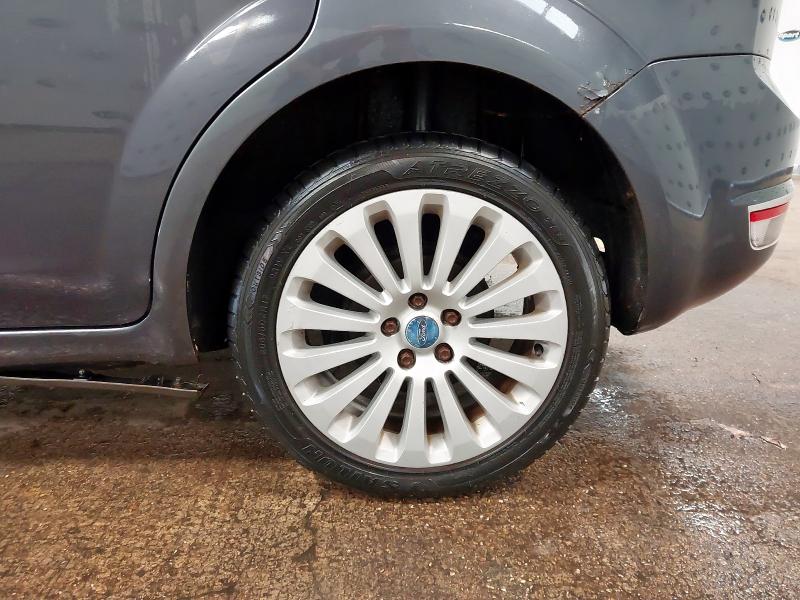 2009 FORD FOCUS TITANIUM 100 1.6 TITANIUM 5DR