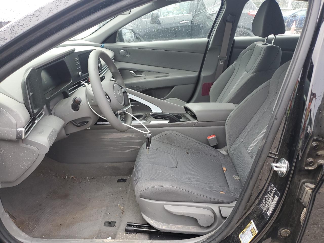 2024 Hyundai Elantra Se VIN: KMHLL4DG6RU817686 Lot: 81459855