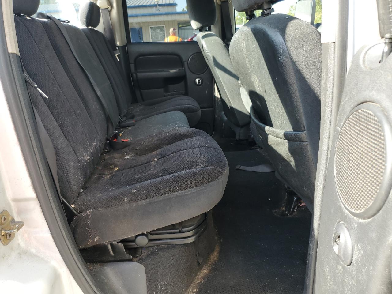 2005 Dodge Ram 1500 St VIN: 1D7HU18D25S118671 Lot: 84036075