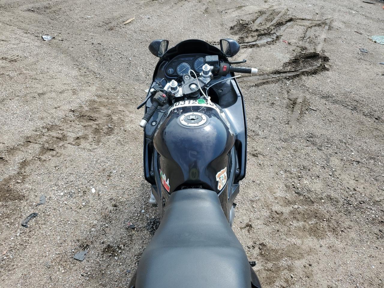 2001 Kawasaki Zx600 E VIN: JKAZX4E171B516805 Lot: 80312045