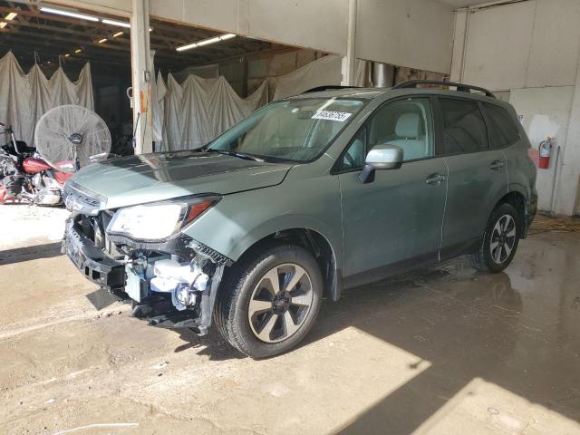  SUBARU FORESTER 2017 Зеленый