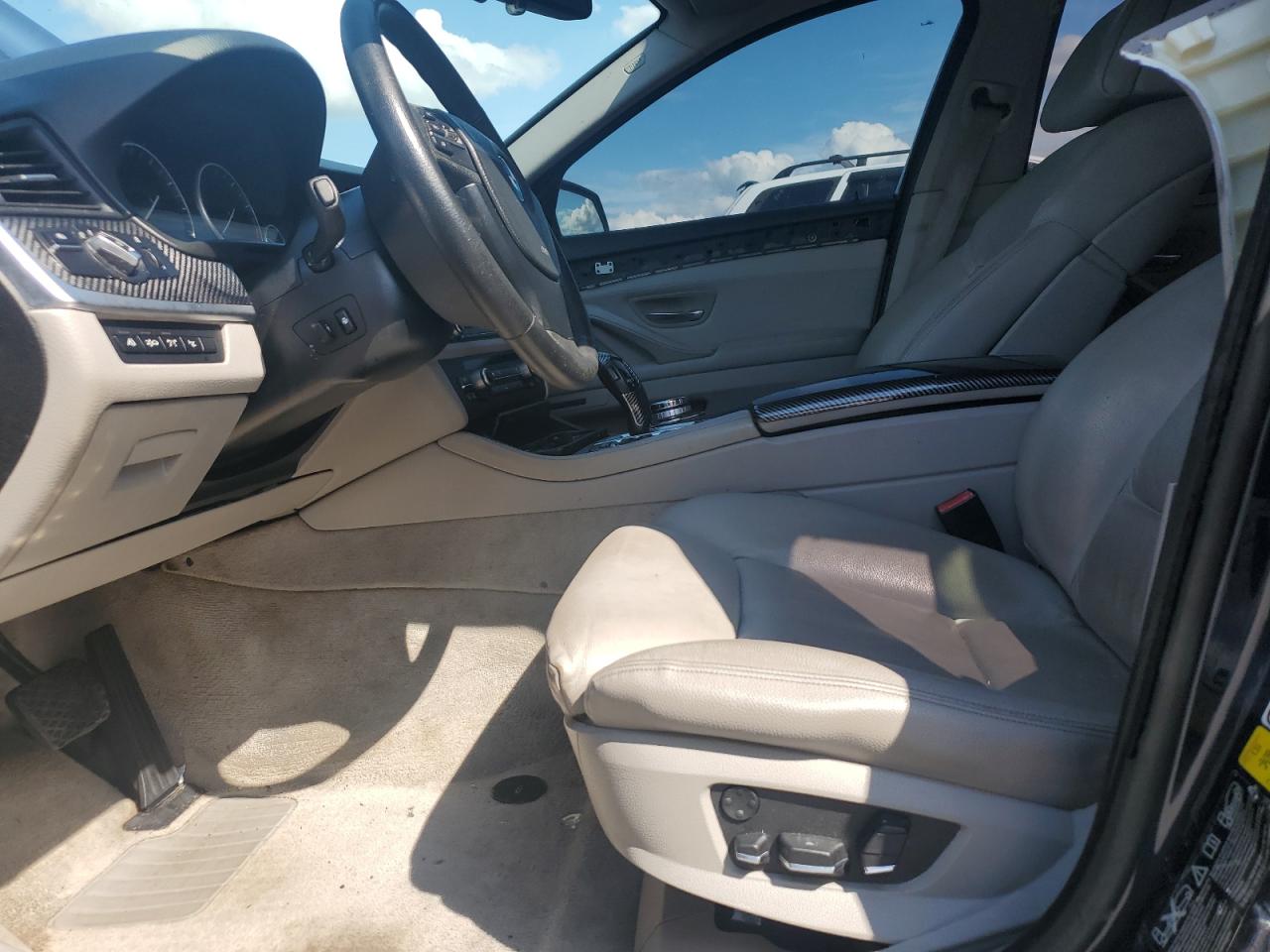 2013 BMW 535 Xi VIN: WBAFU7C51DDU68622 Lot: 80406535