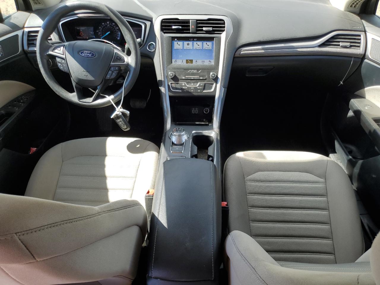 2019 Ford Fusion S VIN: 3FA6P0G75KR216797 Lot: 84703395