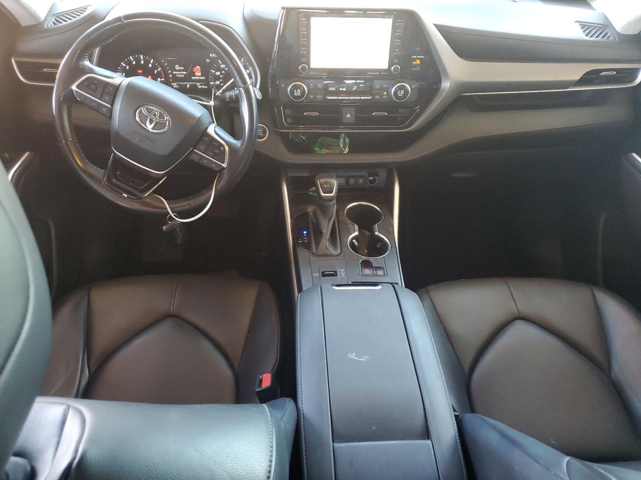 2020 Toyota Highlander Xle VIN: 5TDGZRAH2LS505617 Lot: 81656585