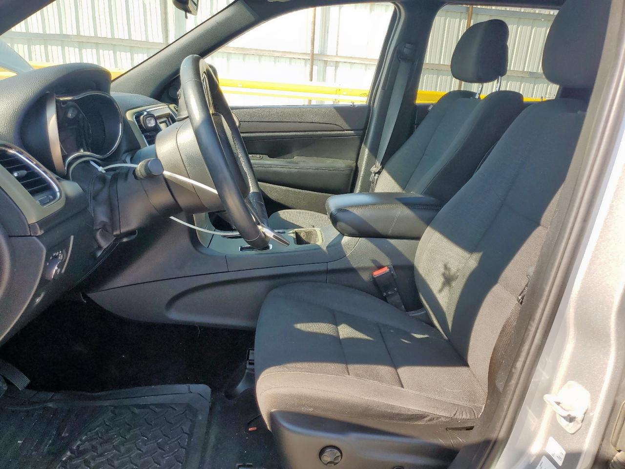 2015 Jeep Grand Cherokee Laredo VIN: 1C4RJEAG0FC137167 Lot: 71719725