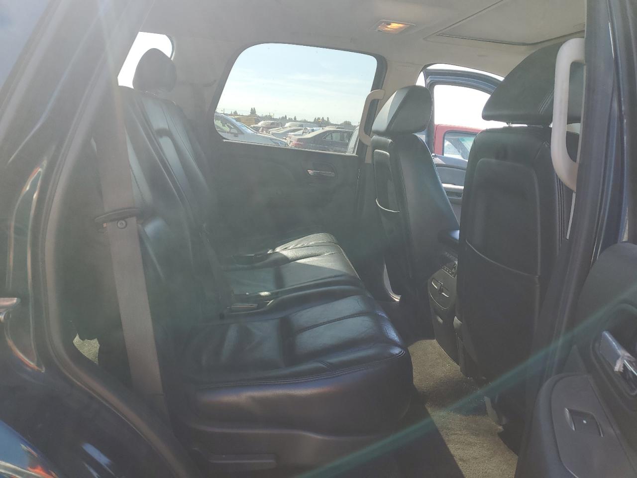 2007 Chevrolet Tahoe K1500 VIN: 1GNFK13057R324452 Lot: 71255705