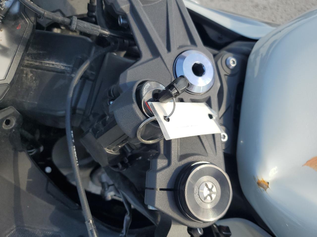 2025 Kawasaki Zx636 K VIN: JKBZXJK11SA008285 Lot: 81478305