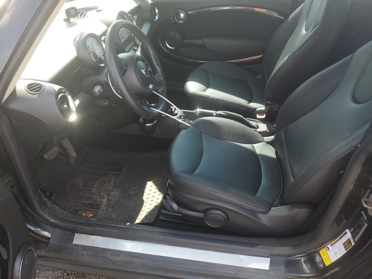 2012 Mini Cooper VIN: WMWSU3C56CT540118 Lot: 71153365