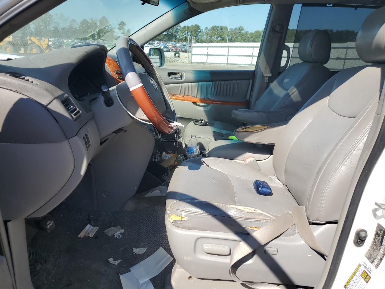 2008 Toyota Sienna Xle VIN: 5TDZK22C18S213228 Lot: 80791545