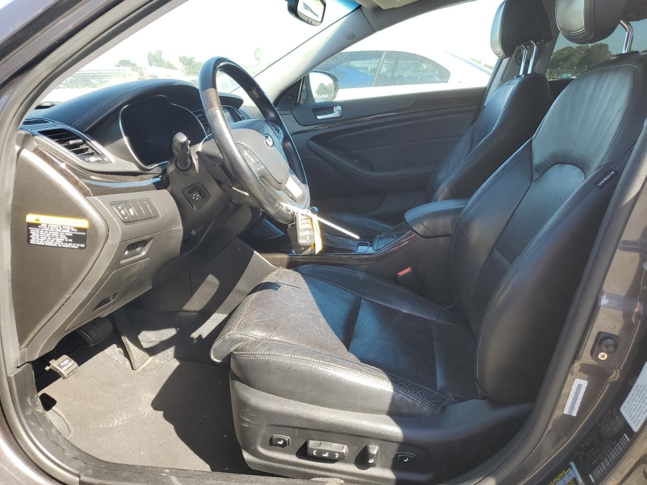 2014 Kia Cadenza Premium VIN: KNALN4D73E5153427 Lot: 71902685