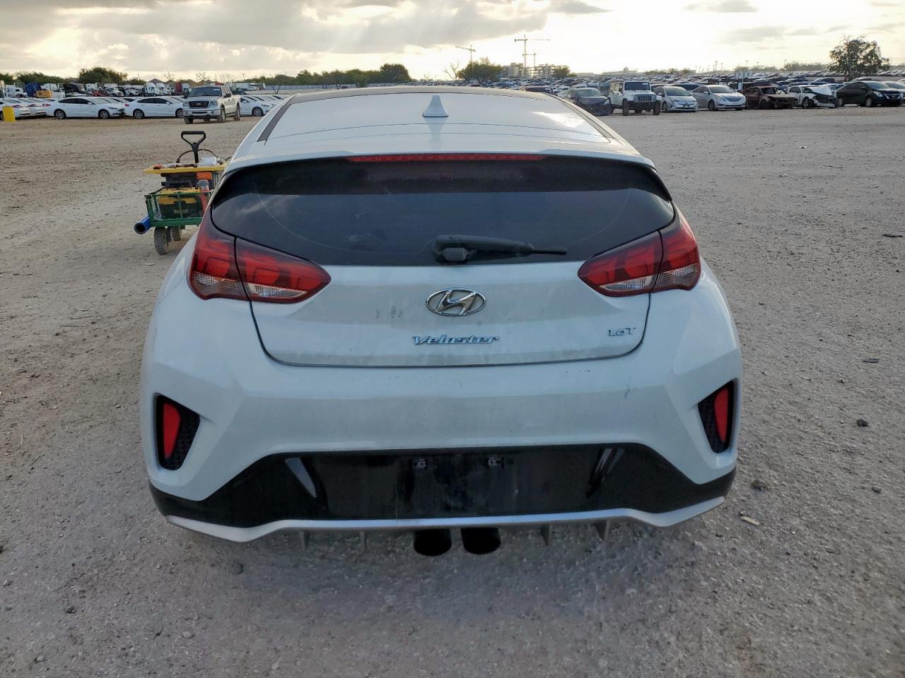 2020 Hyundai Veloster Turbo VIN: KMHTH6AB4LU022424 Lot: 71926985