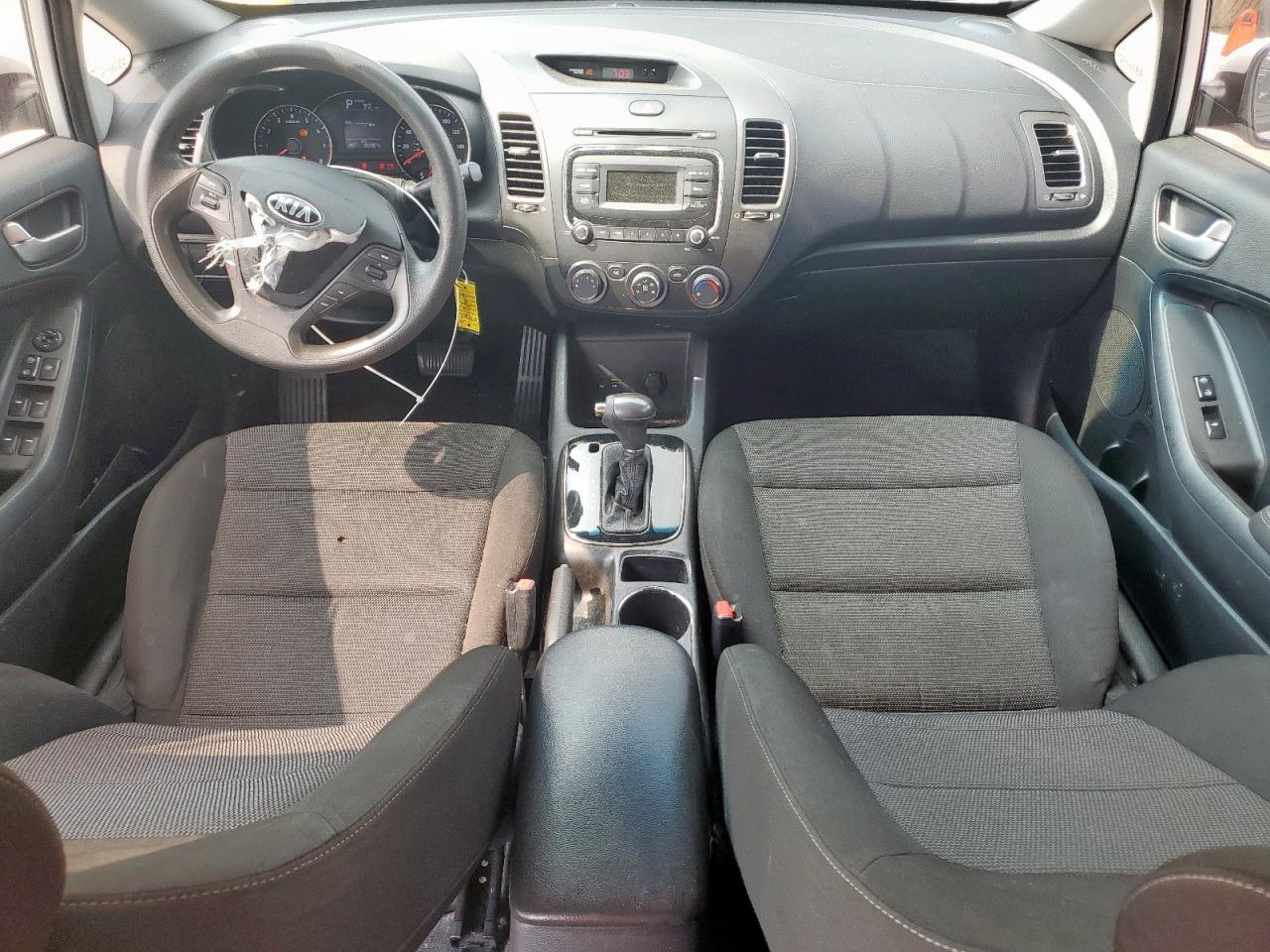 2017 Kia Forte Lx VIN: 3KPFK4A78HE093764 Lot: 81573975