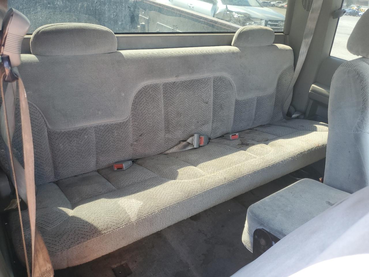 1997 Chevrolet Gmt-400 C1500 VIN: 1GBEC19R6VE233786 Lot: 81270285