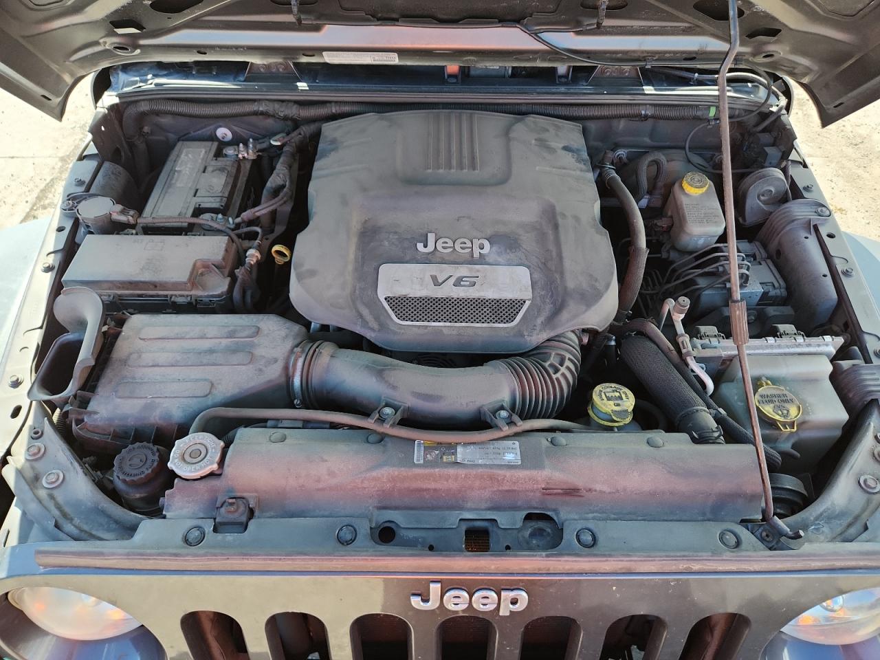 2014 Jeep Wrangler Sport VIN: 1C4AJWAG3EL183304 Lot: 82155495