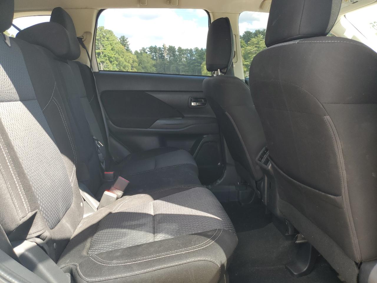 2020 Mitsubishi Outlander Se VIN: JA4AZ3A30LZ028041 Lot: 70890665