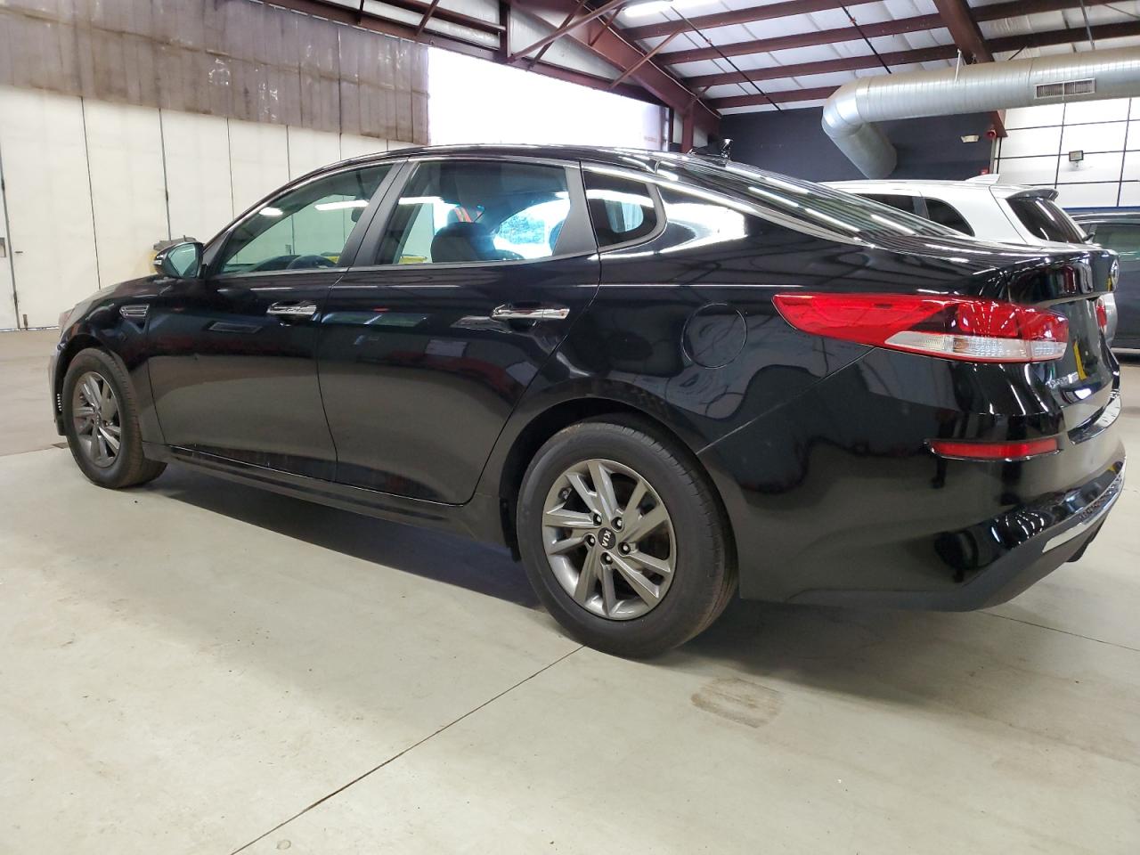 2019 Kia Optima Lx VIN: 5XXGT4L37KG339746 Lot: 82026975