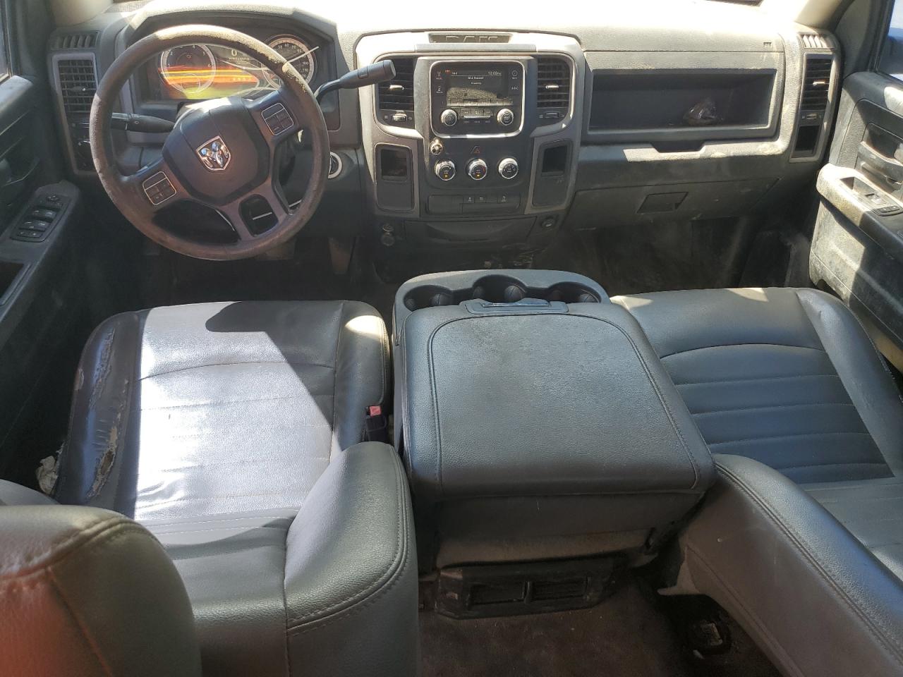 2018 Ram 2500 St VIN: 3C6UR4HJ5JG165543 Lot: 64363325