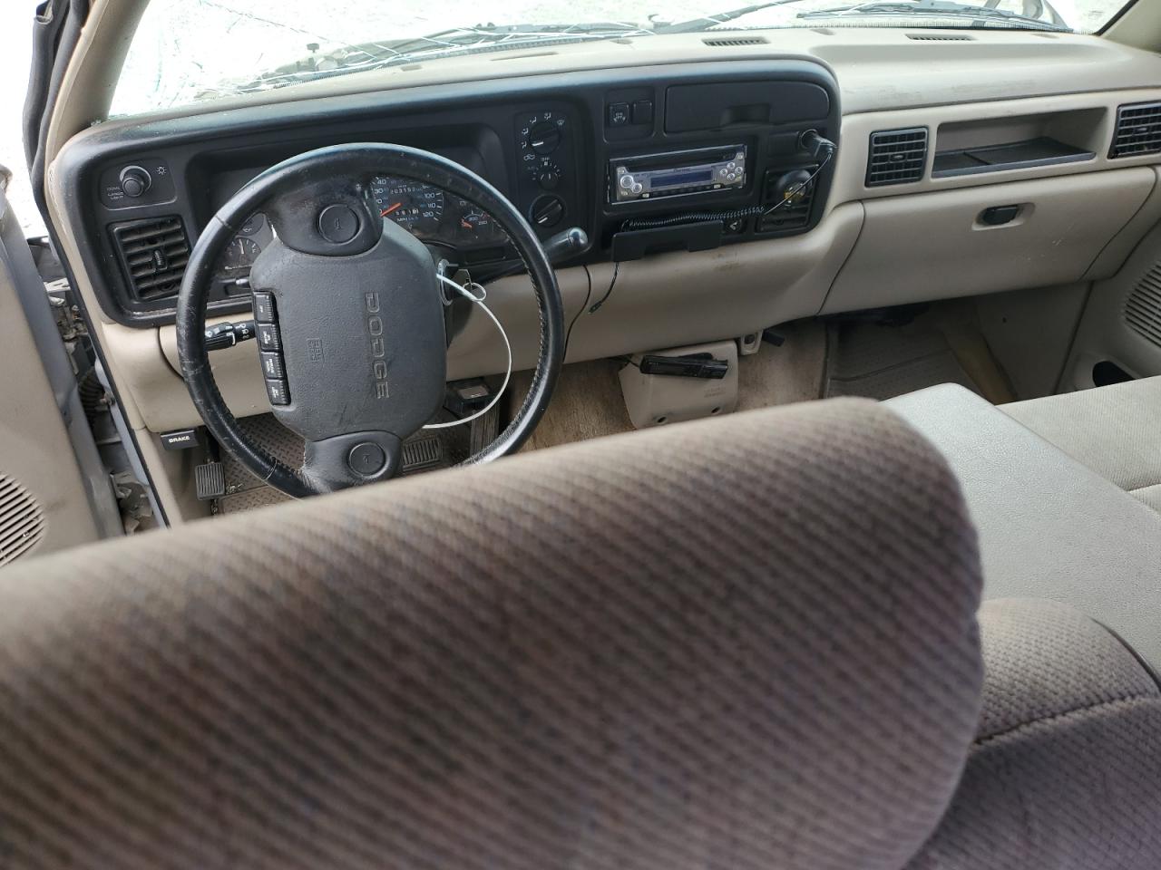 1995 Dodge Ram 2500 VIN: 3B7KC23Z7SM129181 Lot: 70901755