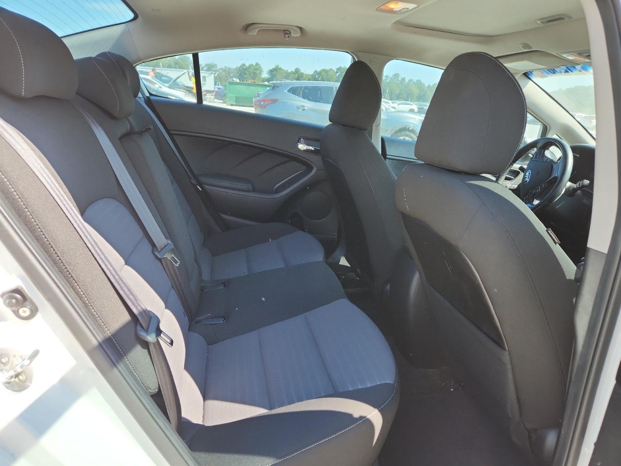 2017 Kia Forte Lx VIN: 3KPFL4A77HE051051 Lot: 71256705