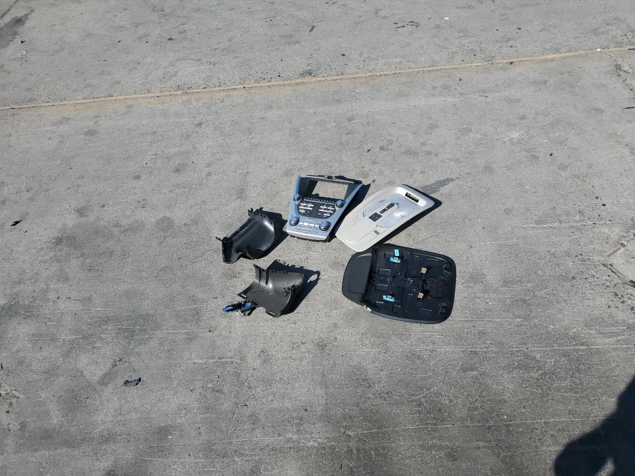 2015 Chevrolet Equinox Lt VIN: 2GNALBEK0F6387660 Lot: 82085885