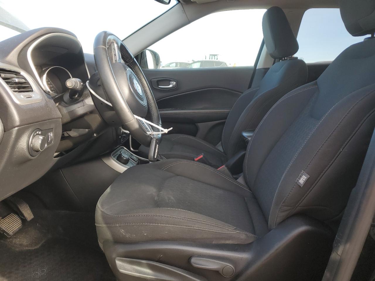 2018 Jeep Compass Sport VIN: 3C4NJDAB9JT456304 Lot: 84272755