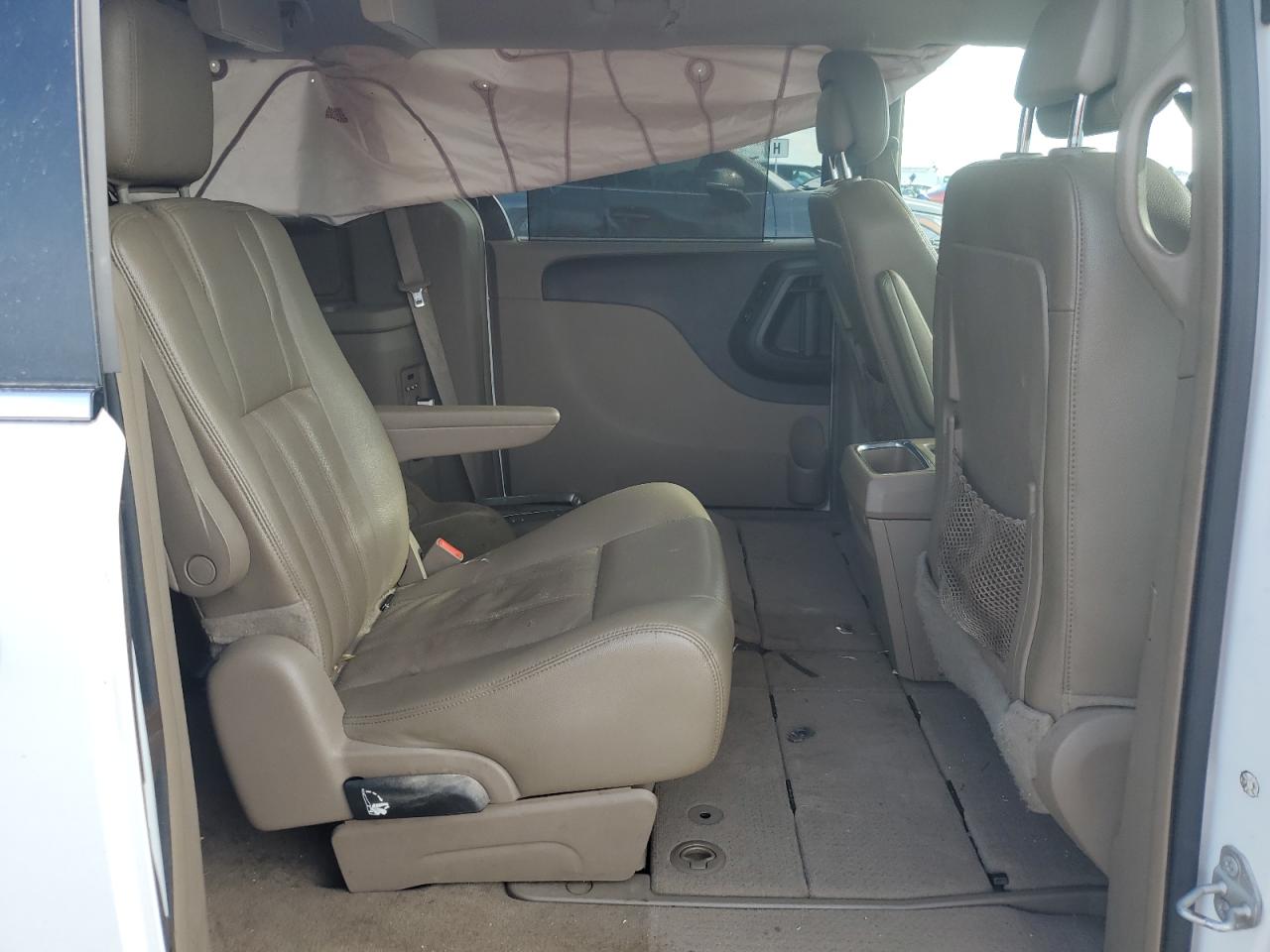 2014 Chrysler Town & Country Touring L VIN: 2C4RC1CG9ER338782 Lot: 82090025