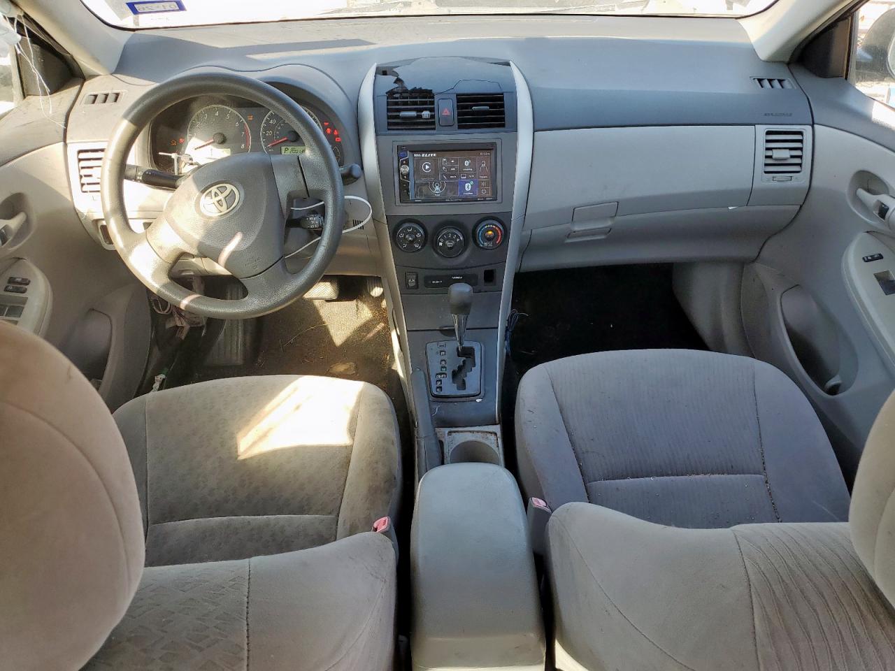 2009 Toyota Corolla Base VIN: JTDBL40E19J029551 Lot: 84052505