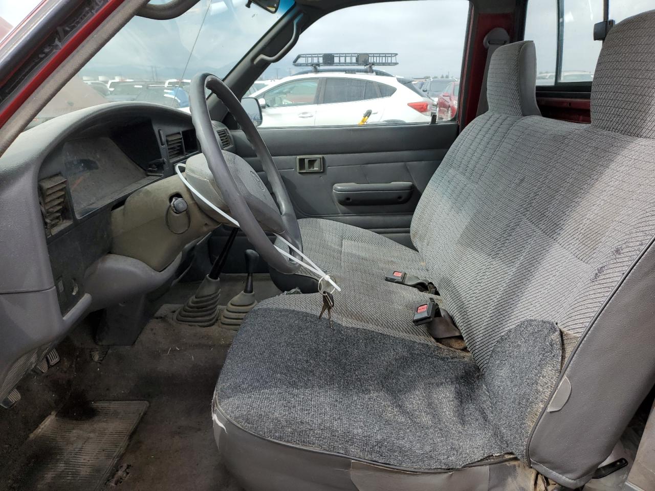 1994 Toyota Pickup 1/2 Ton Short Wheelbase Dx VIN: 4TARN01P2RZ250851 Lot: 80186925