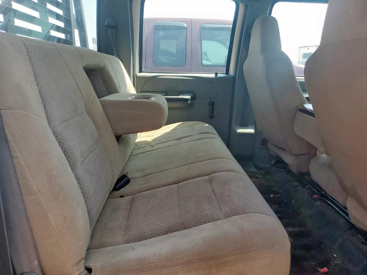 2006 Ford F350 Super Duty VIN: 1FDWW36P96EC26172 Lot: 81045415