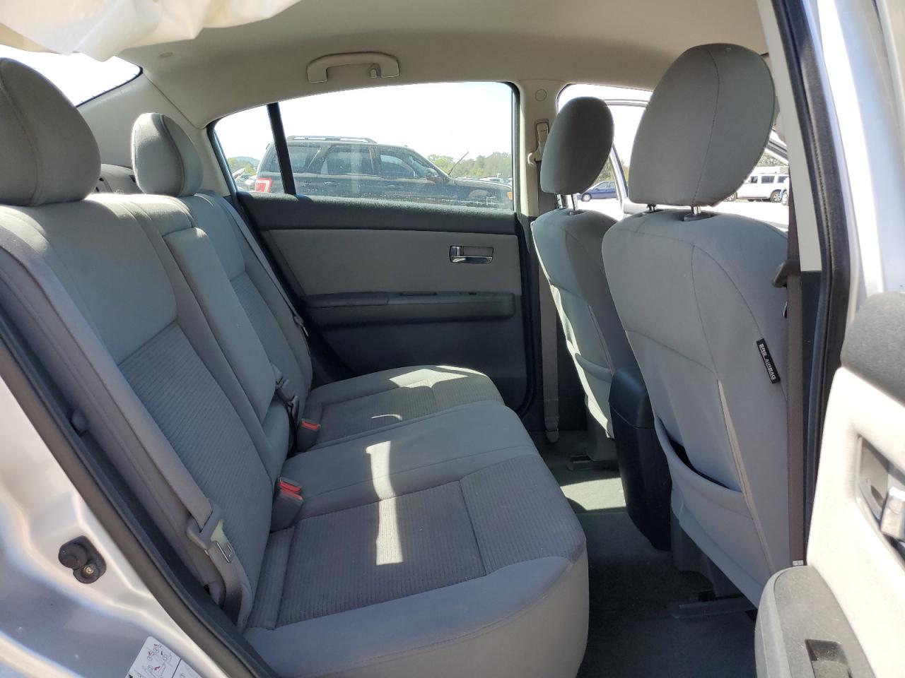 2010 Nissan Sentra 2.0 VIN: 3N1AB6APXAL615661 Lot: 81955595