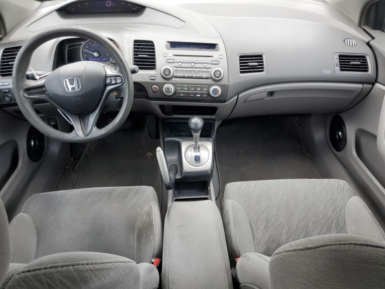 2008 Honda Civic Lx VIN: 2HGFG12688H581771 Lot: 70075855