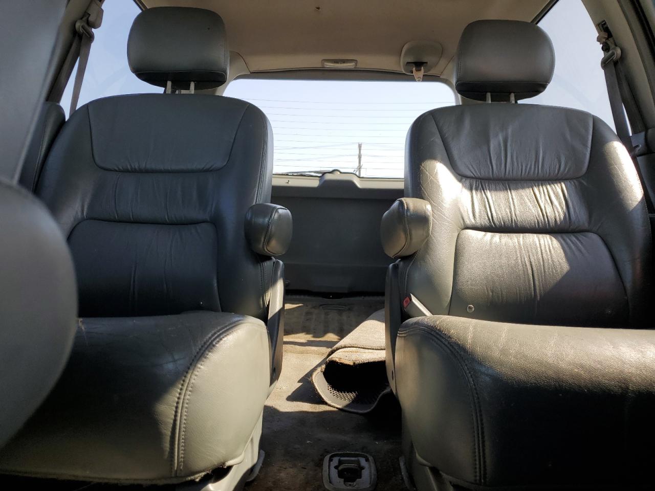 2002 Honda Odyssey Exl VIN: 5FNRL18952B039985 Lot: 81940645