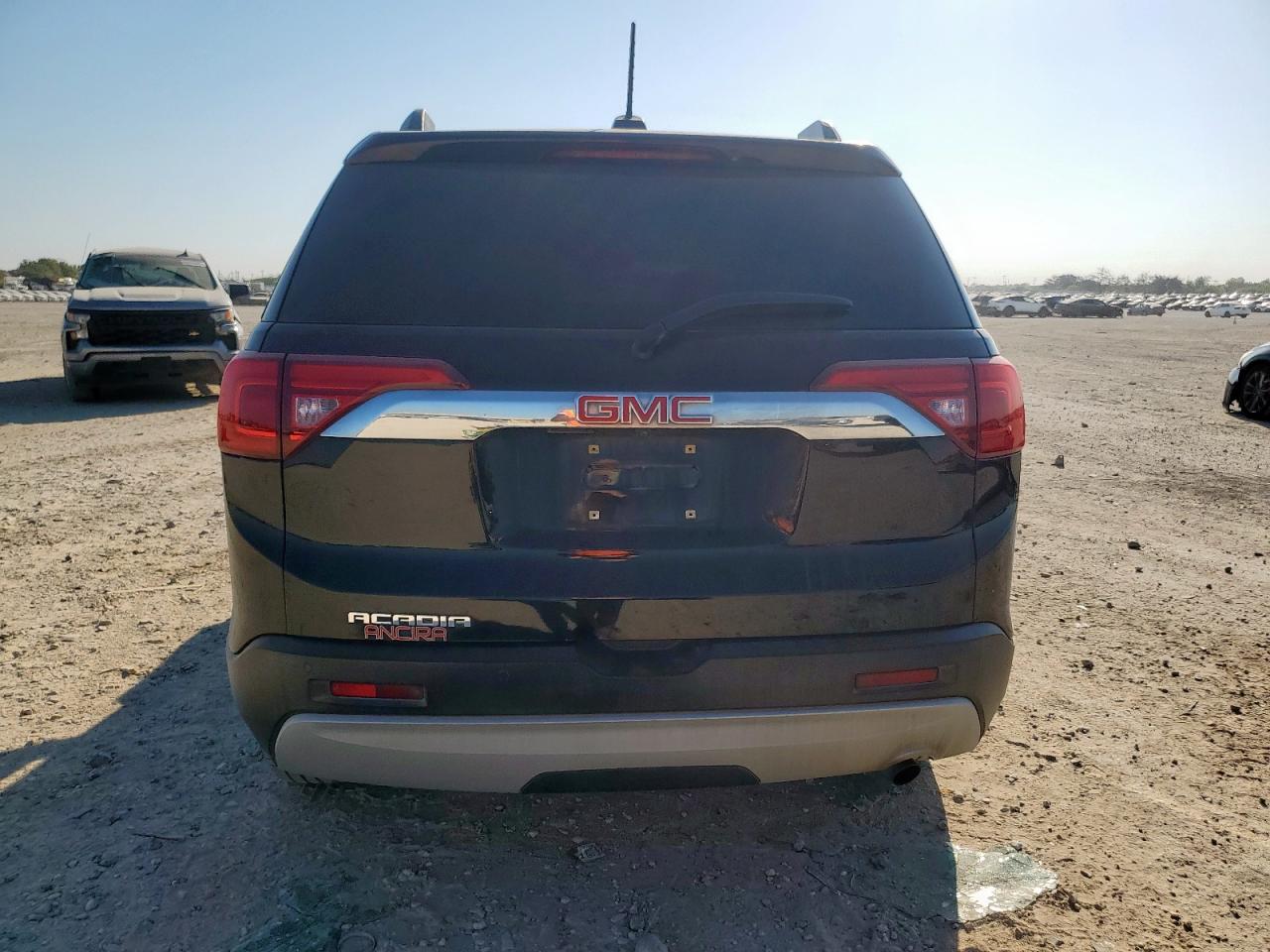 2017 GMC Acadia Sle VIN: 1GKKNLLA2HZ305799 Lot: 81933635