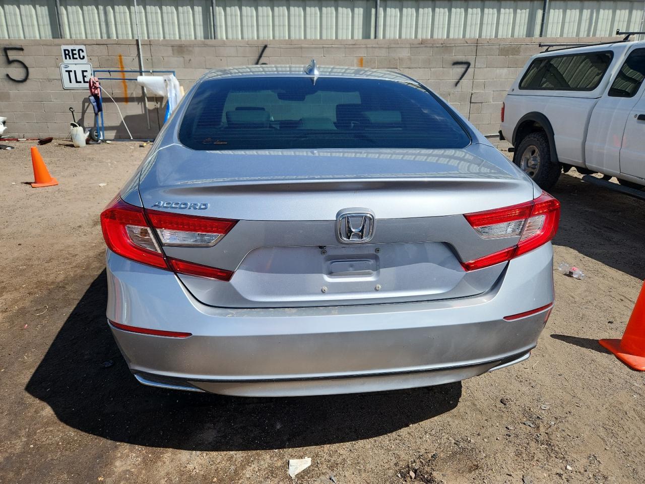 2018 Honda Accord Exl VIN: 1HGCV1F55JA168673 Lot: 80091795