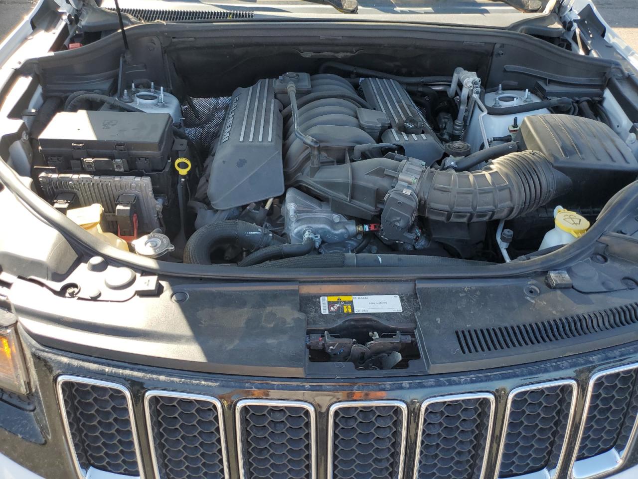2015 Jeep Grand Cherokee Srt-8 VIN: 1C4RJFDJ5FC625642 Lot: 80710305
