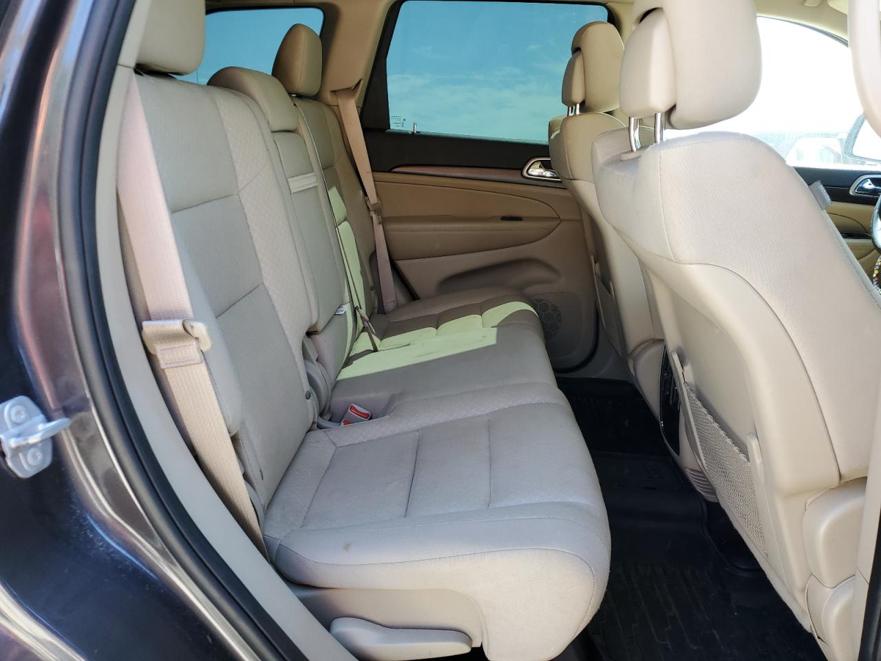 2018 Jeep Grand Cherokee Laredo VIN: 1C4RJFAG4JC405300 Lot: 70443305