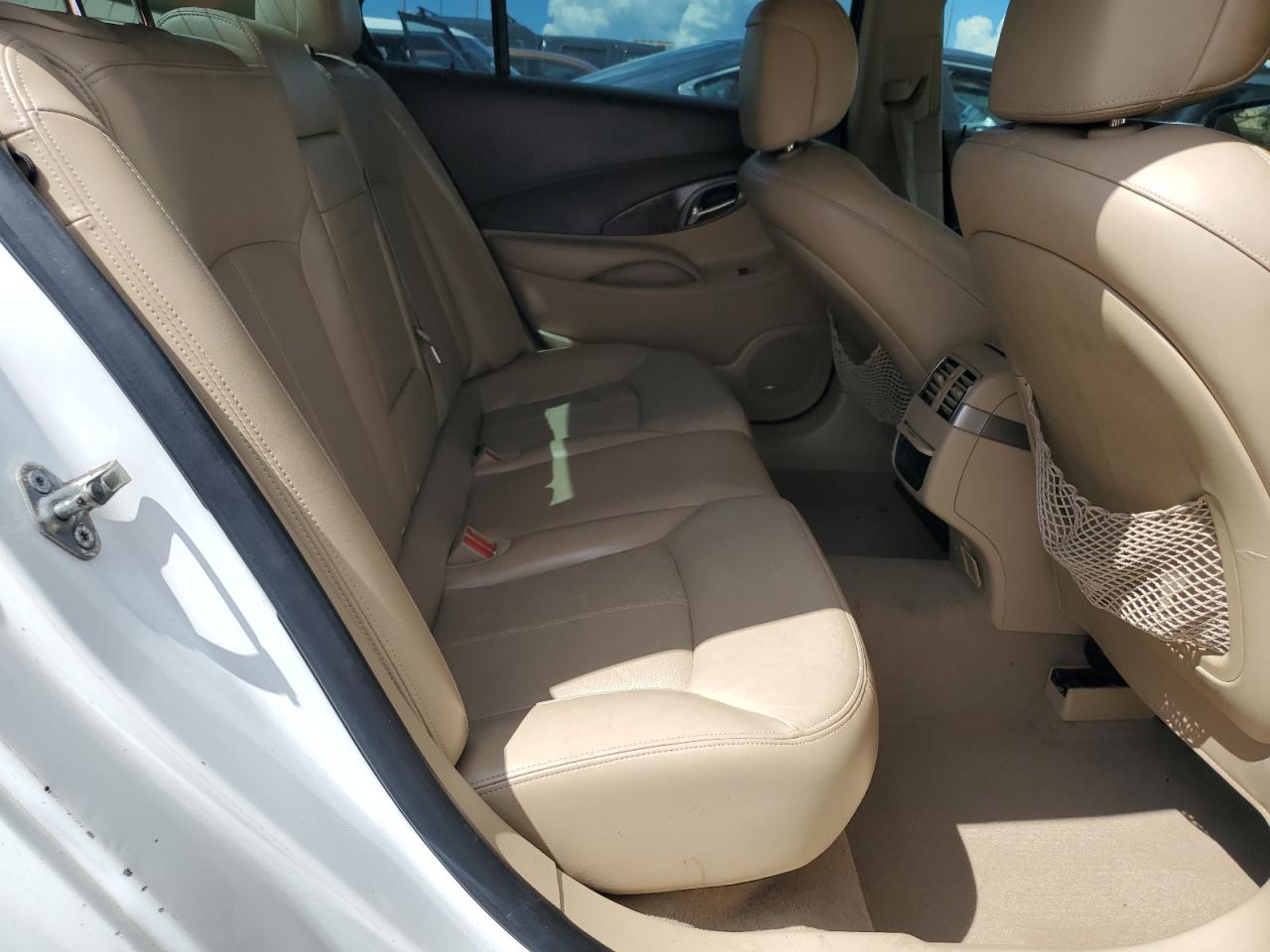 2010 Buick Lacrosse Cxs VIN: 1G4GE5EV9AF290895 Lot: 84209495